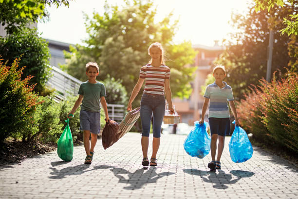 Best Junk Hauling Services  in Loudon, TN